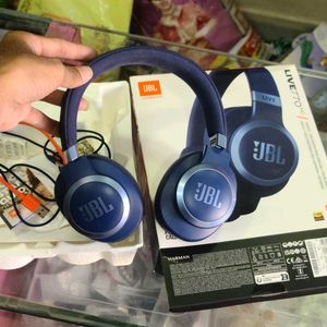 JBL Live 770NC Wireless Over-Ear Headphones