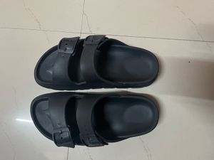 zudio unisex slipper