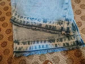 baggy jeans
