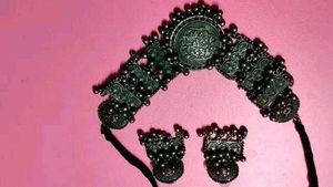 New Nackless Set