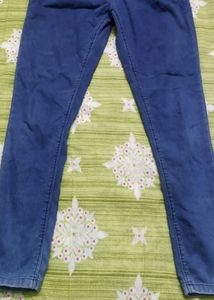 Jeans 👖 For Women.