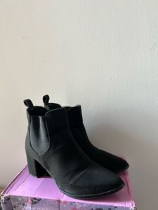Truffle Collection Boots