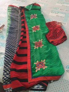 3 Colored Based Saree With Green Pallu