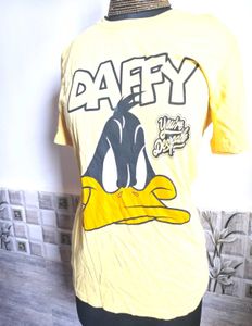 BOGO🎁Buy One Get 1 Free🎁Daffy Duck Graphic Tee