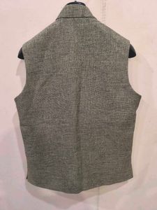 Set of 3 waist coats from good brands like SLOK