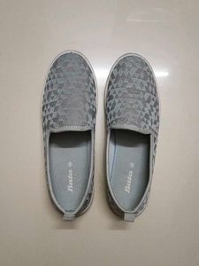 Bata Casual Shoes
