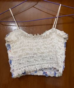 Floral Textured Crop Top 🌸
