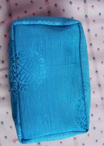 4 compartment blue pouch
