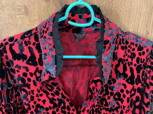 Liz &amp; Me red and black leopard print stretch top.