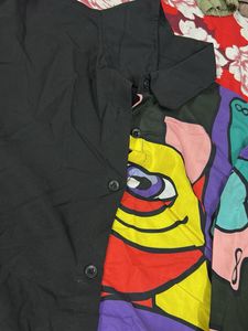 Unique Graphic Print Crop Shrit