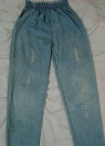 LIGHT BLUE STRAIGHT FIT JEANS