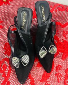 pointed Dressberry Heels