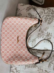 Chic Patterned Handbag