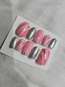 Pink &amp; Silver Press-On Nail Set