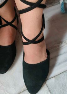 Black Long Dori Flats