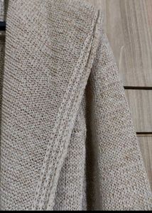 Combo Of Knitted Shrug &amp; Sleeveless Top