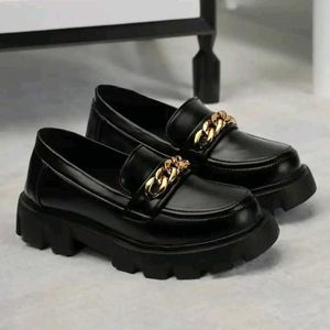 Chunky Chain Loafers
