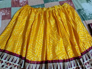 Unstitched Lhenga Set