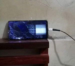 Oppo Mobile Phone ........... Phones
