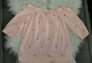 Peach Off-Shoulder Top🩷