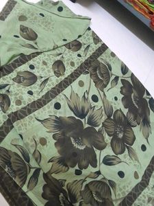 In Good Condition Saree With Blouse 40 Size
