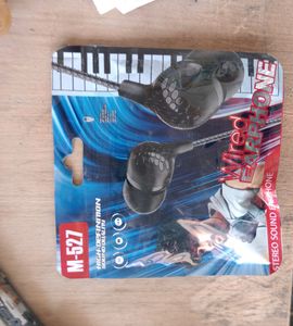 Wired Headphones