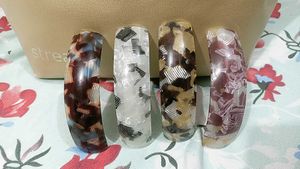 Set Of 4 Banana Clips Fully New