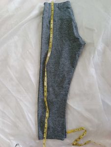 Fila Sports Bra And Leggings