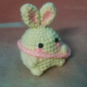 Crocheted Bunny, Puffkin (Dawnwhite Yellow)