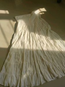 Pintresty White Maxi Skirt