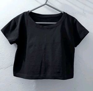 Basic Black Crop Top