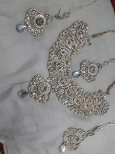 Ethenuc Jewellery Set Ki Mang Tika