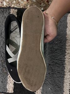 Bata Flat Ballets