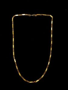 Stunning Imitation Gold Chain for Fashionistas.
