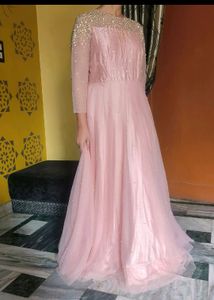30% Discount Offer. New Static Luxury Gown