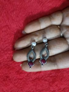 Pearl Drop Earrings