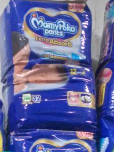Many Poko Pants (Huggies) L Size