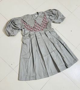 Beyond The Grey Pleated Dress 👗😍