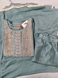 Elegant Embroidered Kurta Set