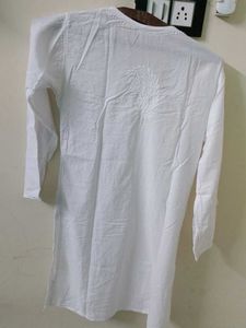 White Short Chikankari Kurti