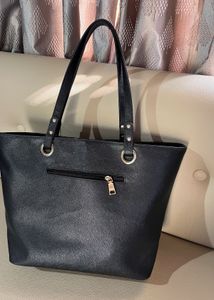 STUDIO 9 Classic black tote bag