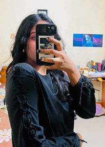 Pretty Black top✨🧨♥️❤️