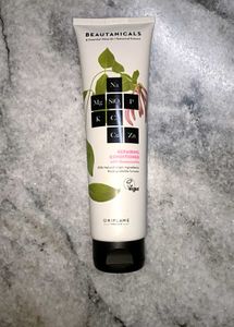 Oriflame Beautanicals Repairing Conditioner 150ml