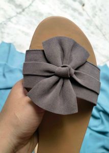 Velvet Bow Flats