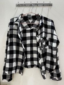 Classic Black &amp; White Check Shirt – Everyday Essen