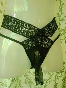 Designer Men&#39;s Lace Thong with elephant bulge