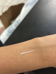 Silver waterproof eyeliner