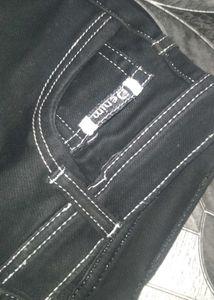 Black Jeans