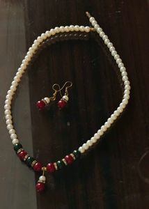 Pearl Necklace &amp; Earring Set