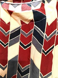 Geometric Print Puff Sleeve Top